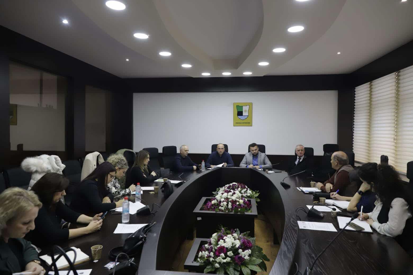 Mbahet takimi i grupit punues për hartimin e Planit Zhvillimor Institucional i Kujdesit Parësor Shëndetësor 2025-2029