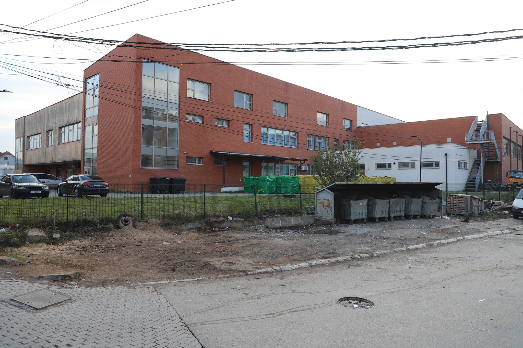 Në Mitrovicë nis aksioni për largimin e deponive ilegale