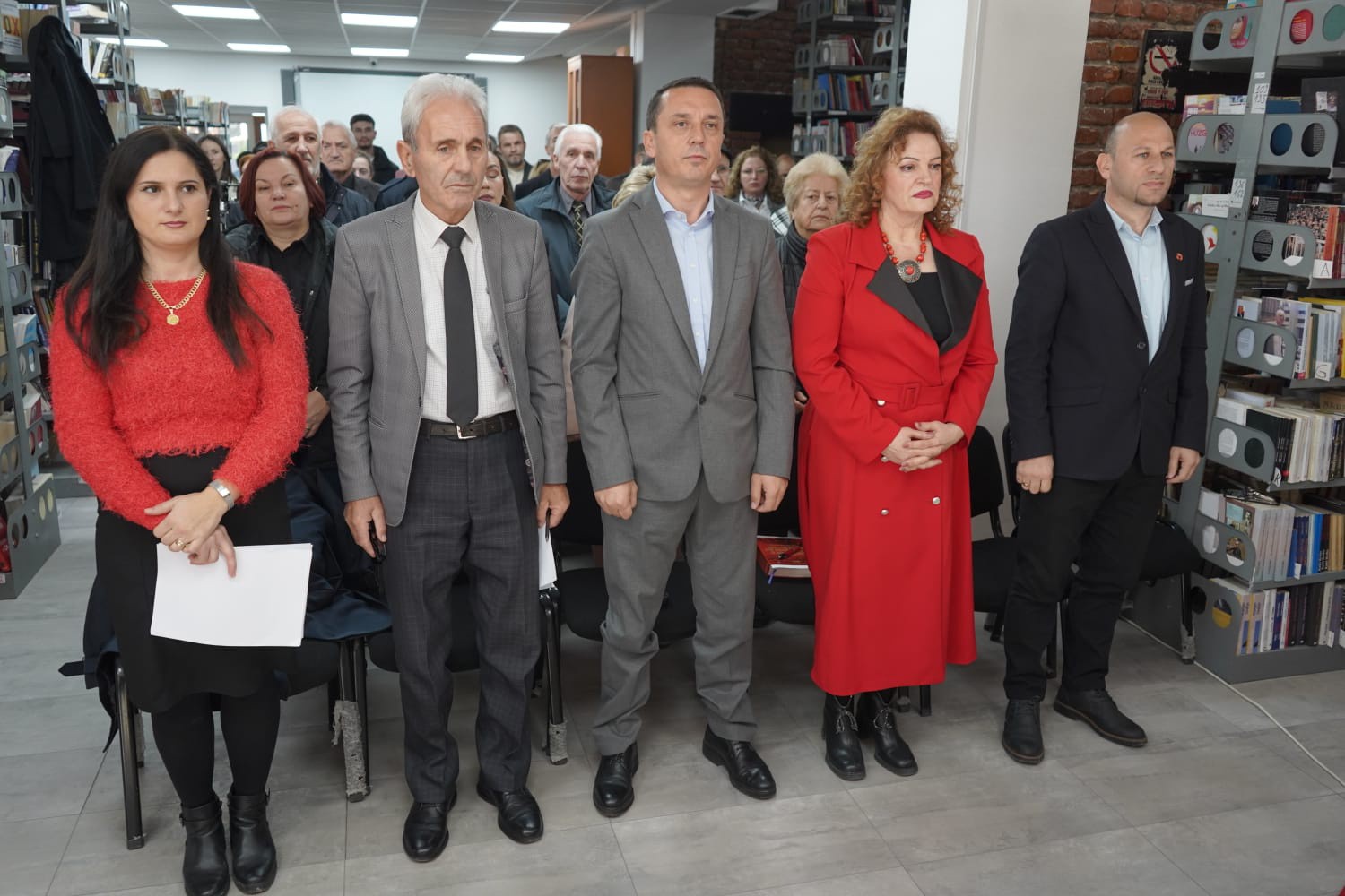 U mbajt ora letrare dhe kulturore në Bibliotekën e Qytetit