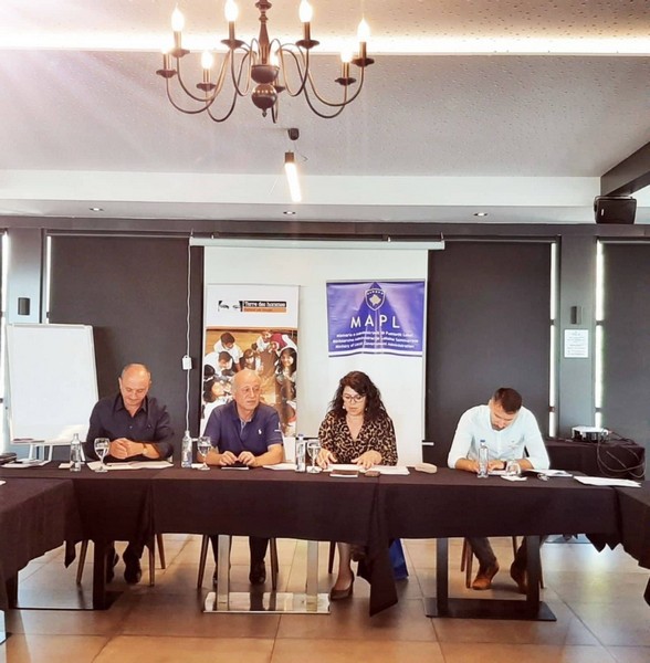 Ministarstvo administracije lokalne samouprave održalo je radionice sa opštinam pećkog regiona o obevazama opština za sprovođenje Zakona o zaštiti deteta