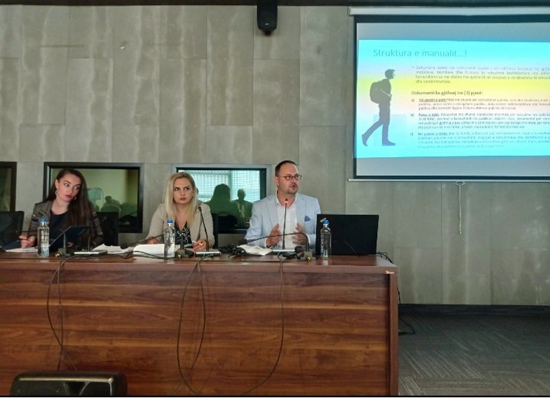 Održan je sastanak sa opštinskim službenicima za informisanje
