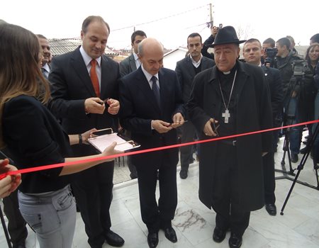 Është përuruar shkolla e mesme “Xhevdet Doda” në Prishtinë