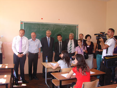 Rreth 11500 nxënës u testuan në Provimin e Maturës Shtetërore 2010 – afatit të gushtit