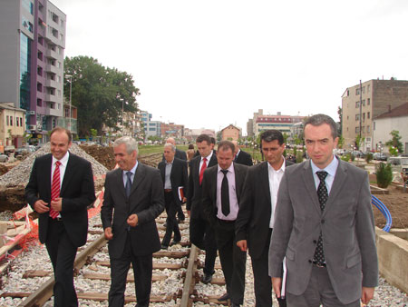 Filloi muaji i Arsimit Lokal në Kosovë