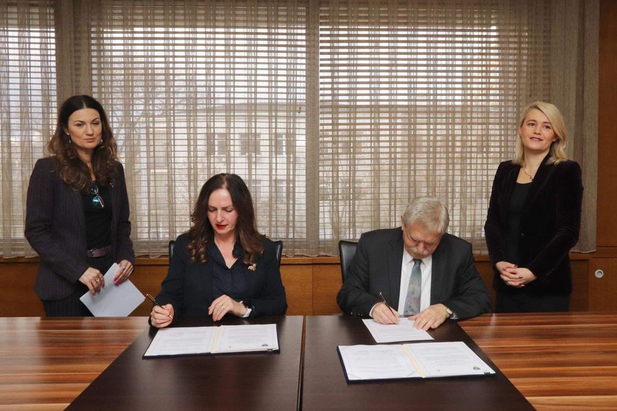 MASHTI NËNSHKRUAN MEMORANDUM BASHKËPUNIMI ME HUNGARINË