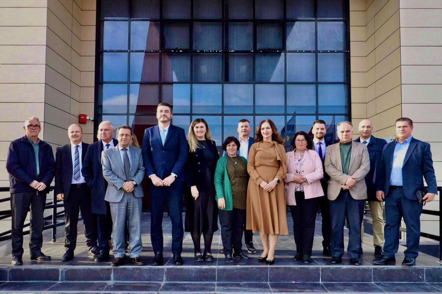 MINISTRJA NAGAVCI VIZITOI UNIVERSITETIN “ISA BOLETINI” NË MITROVICË