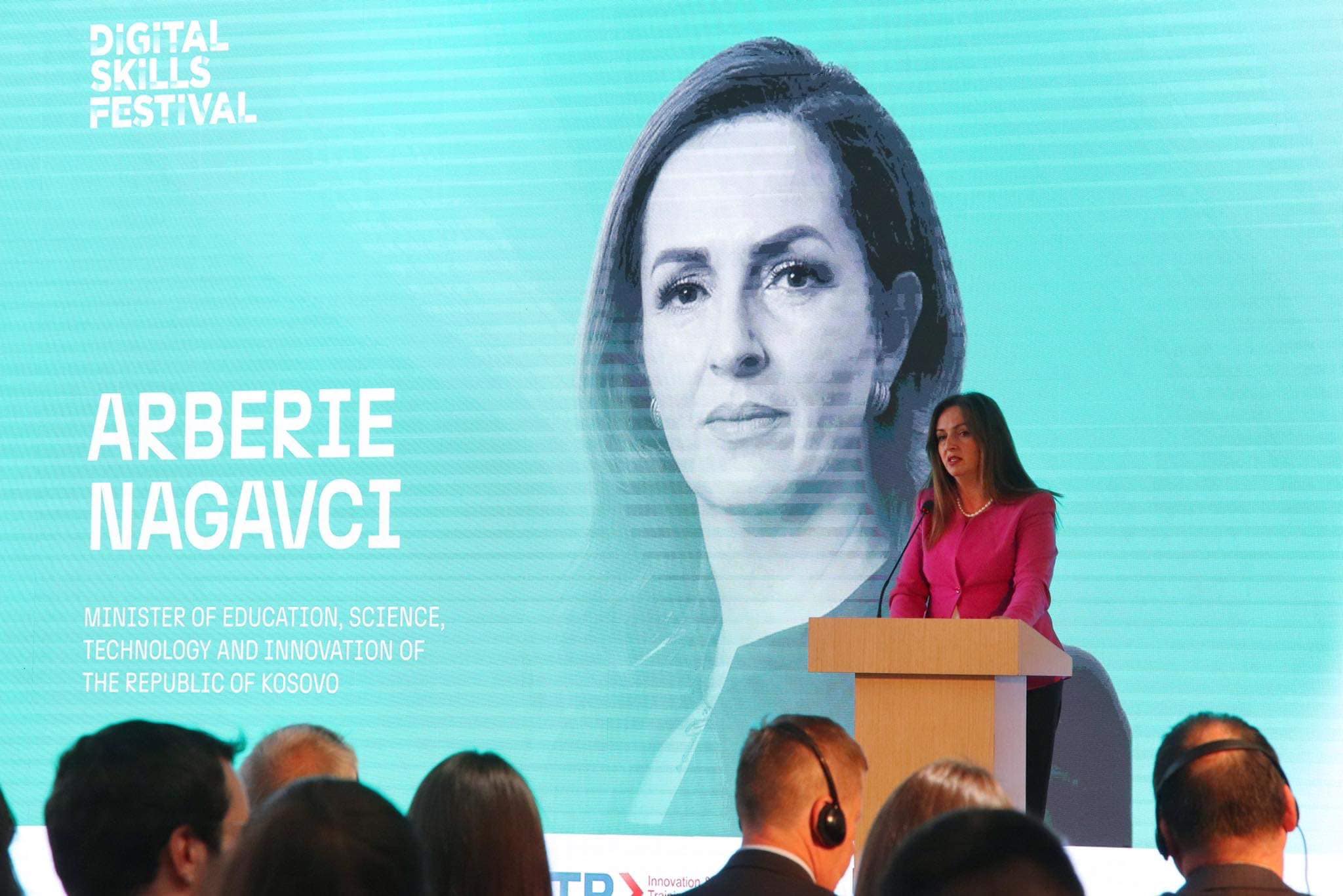 U MBAJT FESTIVALI I SHKATHTËSIVE DIGJITALE