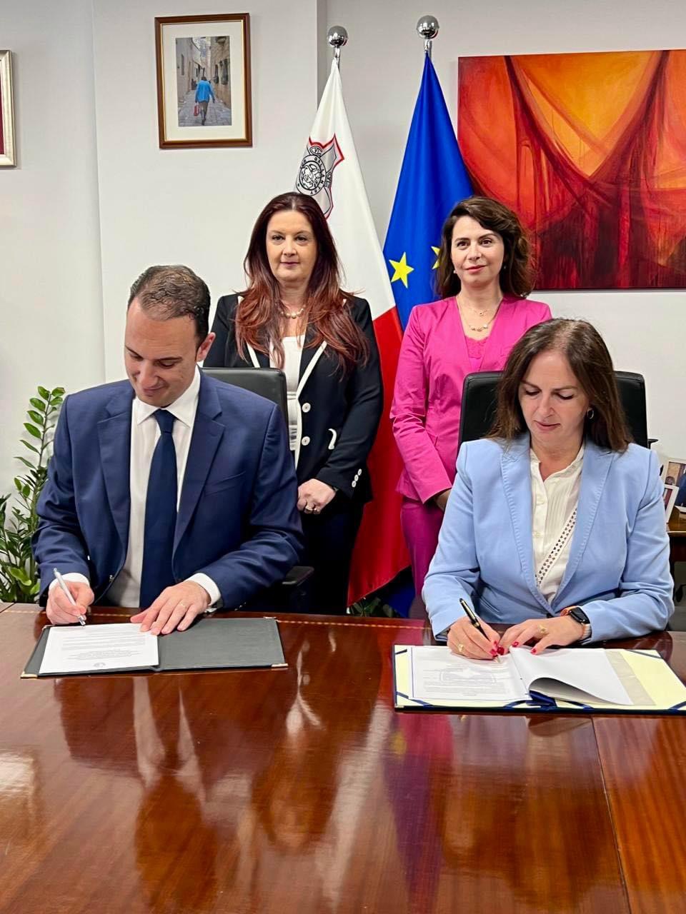 Ministrja Nagavci dhe Ministri i Arsimit, Rinisë, Burimeve dhe Inovacionit të Republikës së Maltës, Clifton Grima nënshkruajnëMarrëveshje Bashkëpunimi në fushën e arsimit