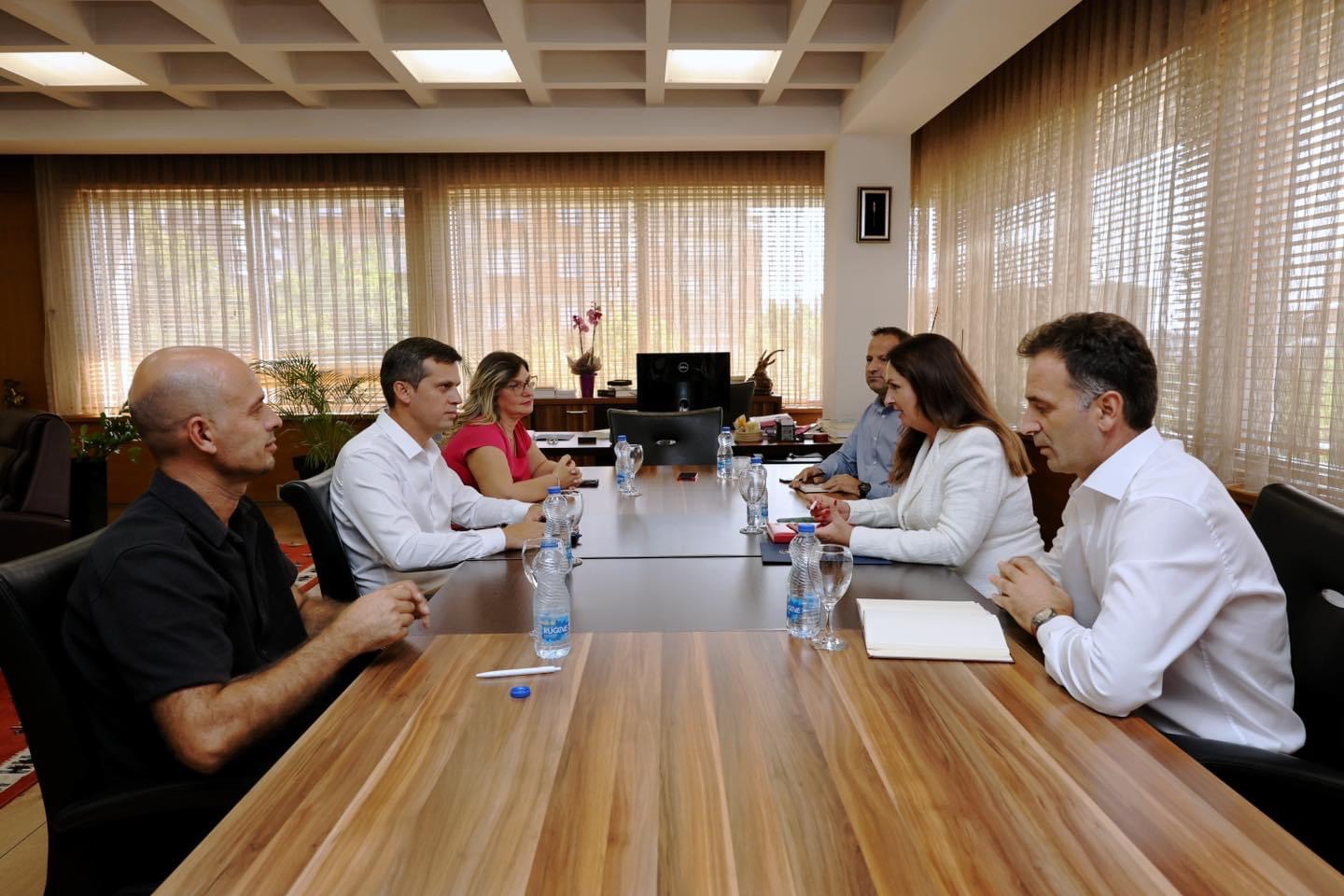 Ministrja Nagavci priti në takim përfaqësuesit e Këshillit të Prindërve të Kosovës