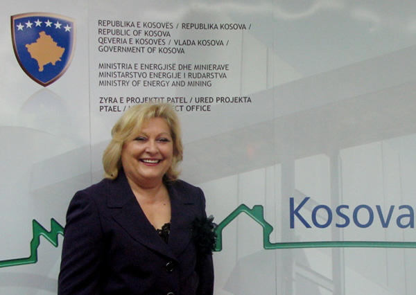 Ministrja Pula u prit nga ambasadori amerikan Dell