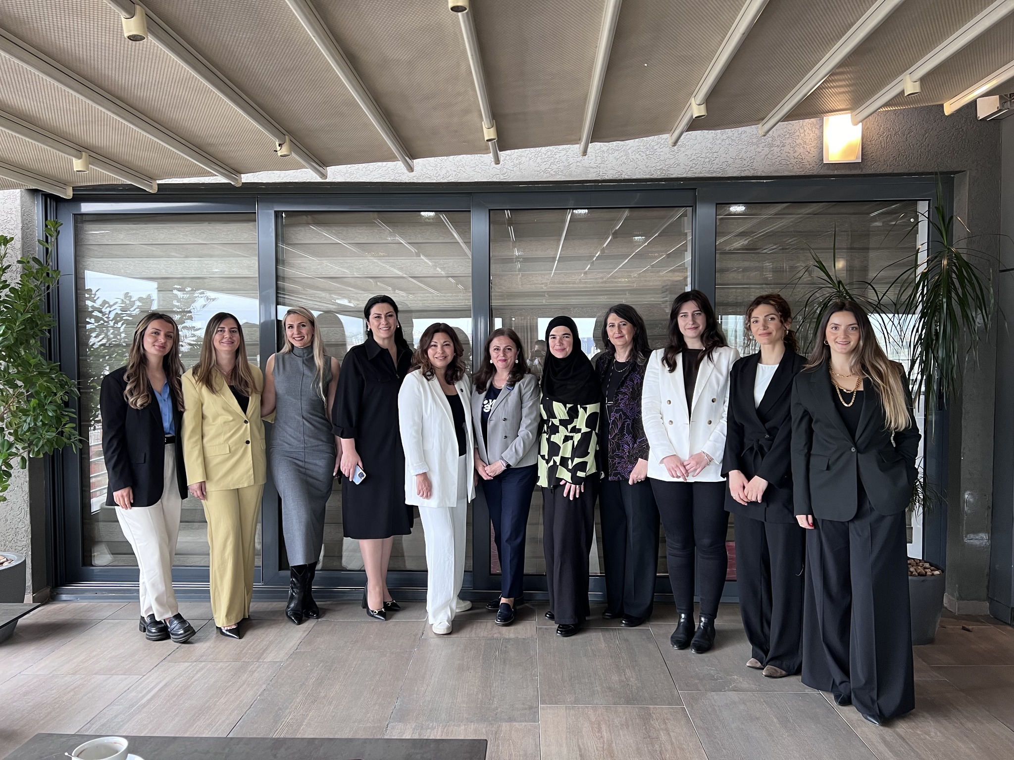 Globalni Pokret Women in Tech poziva na diskusiju o ženama u tehnologiji i preduzetništvu na Kosovu