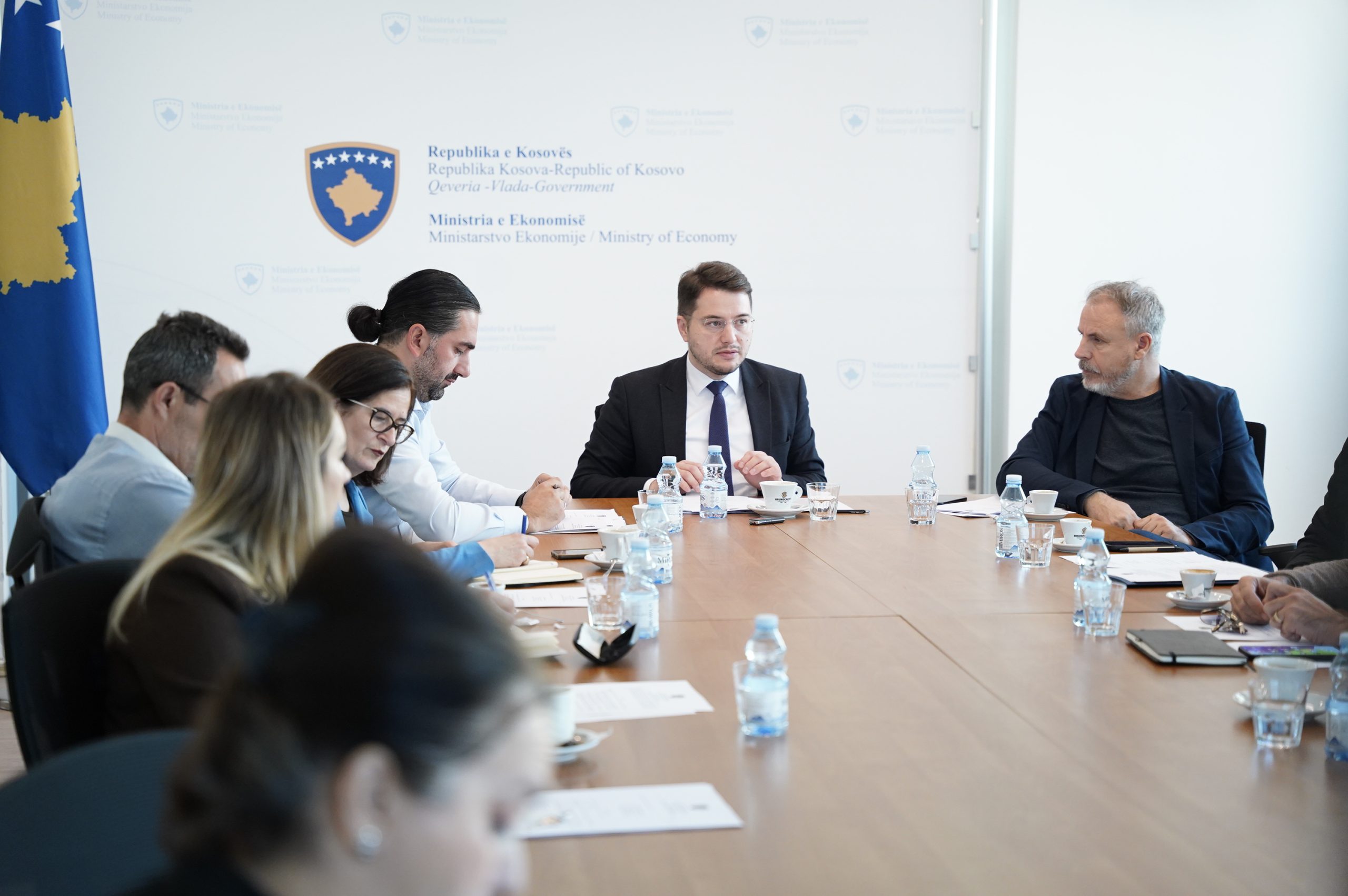 Ministria e Ekonomisë është duke i financuar 27 projekte të ujësjellësve